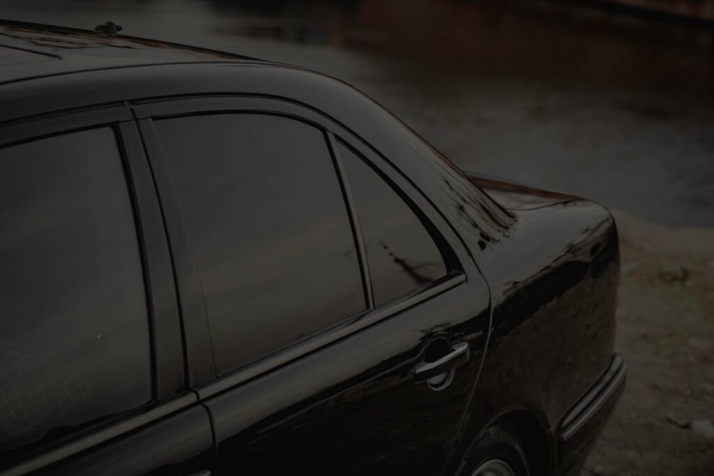 Quelle teinte de vitres pour votre voiture ? Le bon pourcentage, zone par zone